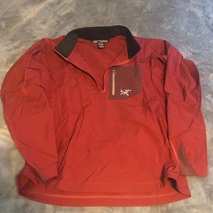 Mens Arc’teryx Polartec Maroon/Red Half Zip Sz. L
